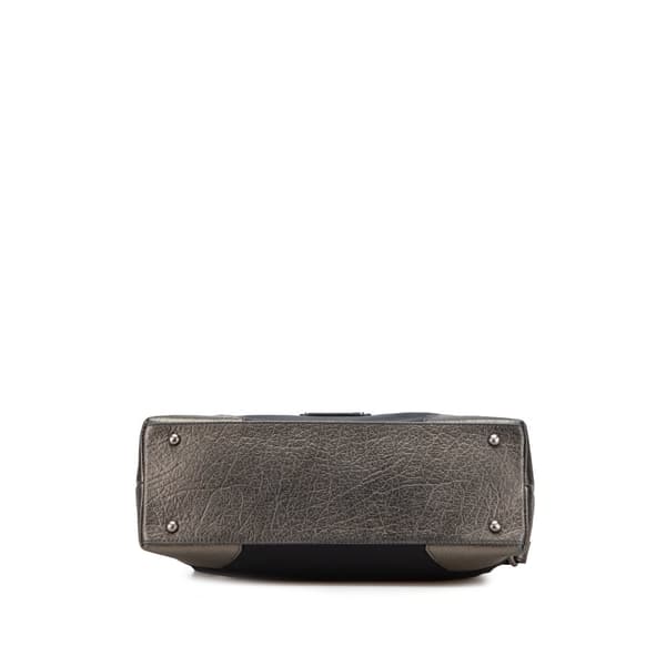 Pre-owned Burberry Nylon Shoulder Bag Black