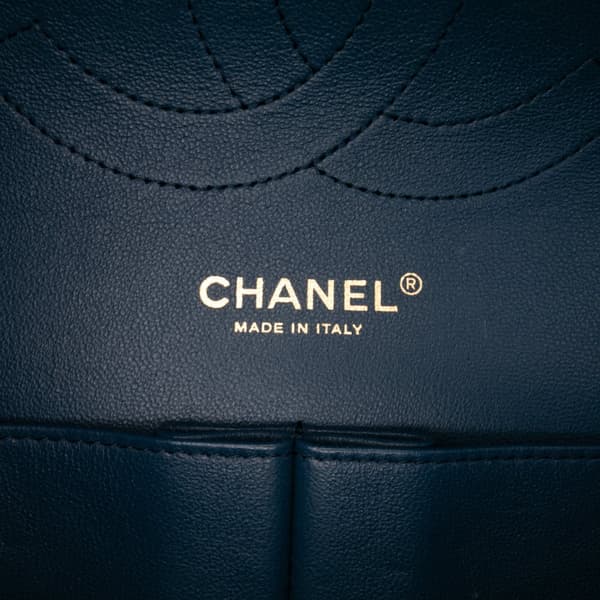 Pre-owned Chanel Jumbo Classic Lambskin Double Flap Blue