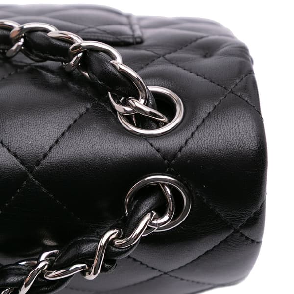 Pre-owned Chanel Jumbo Classic Lambskin Double Flap Black