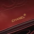 Miniatyrbild 5 av 10: Pre-owned Chanel Medium Tall Classic Lambskin Double Flap Black