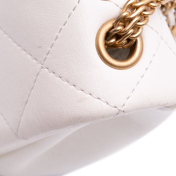 Pre-owned Chanel Small Quilted Lambskin On And On Chain Flap White