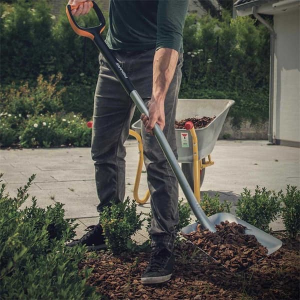 Fiskars Lapio Xact Monivärinen