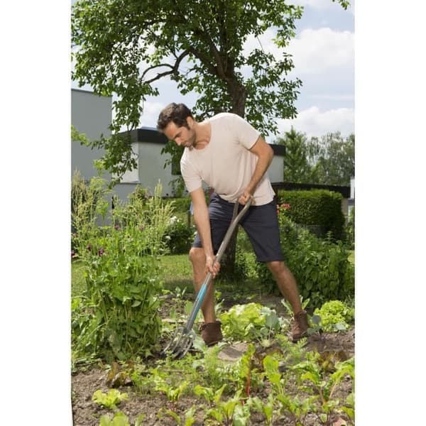 GARDENA NatureLine® spadgaffel – 100 % FSC® trähandtag – Ergo D-handtag – Pinnar av härdat stål – 10 års garanti (17002-20)