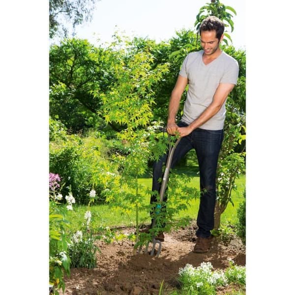 GARDENA NatureLine® spadgaffel – 100 % FSC® trähandtag – Ergo D-handtag – Pinnar av härdat stål – 10 års garanti (17002-20)