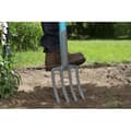 Miniatyrbild 2 av 5: GARDENA NatureLine® spadgaffel – 100 % FSC® trähandtag – Ergo D-handtag – Pinnar av härdat stål – 10 års garanti (17002-20)