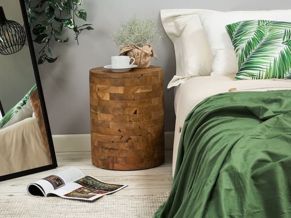 Sidebord Brun teak 35 x 45 cm Lakkert Treplate Salongbord Skandinavisk Stil Landlig Moderne