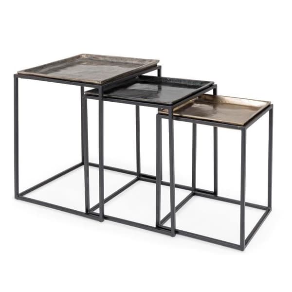 Set med 3 fyrkantiga sidobord i grå, svart och guld aluminium