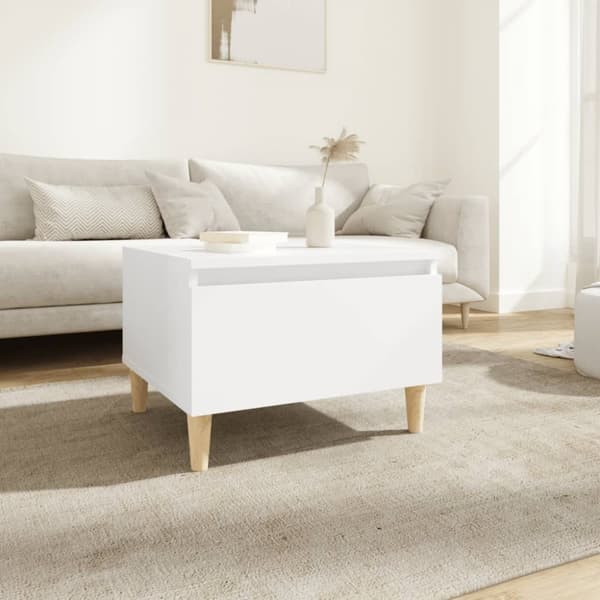 Sidobord vit 50x46x35 cm konstruerat trä