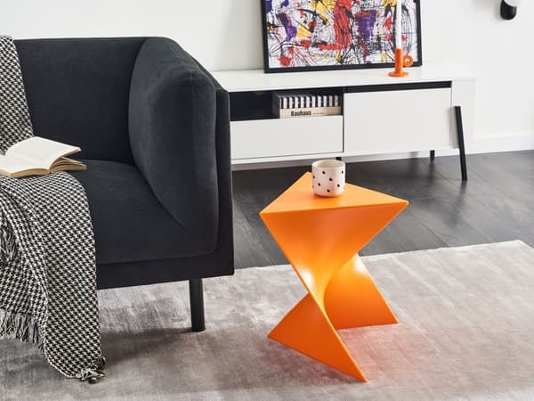 Sidebord Oransje Trekantet Geometrisk Form Endebord i Plast Aksentbord