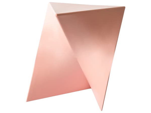 Sidebord Pastellrosa Trekantet Geometrisk Form Endebord i Plast Aksentbord
