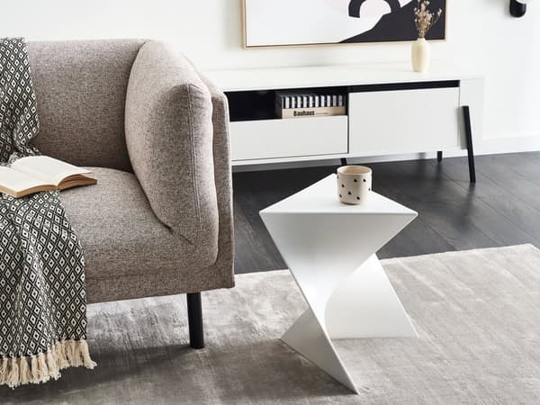 Sidebord Hvit Trekantet Geometrisk Form Endebord i Plast Aksentbord