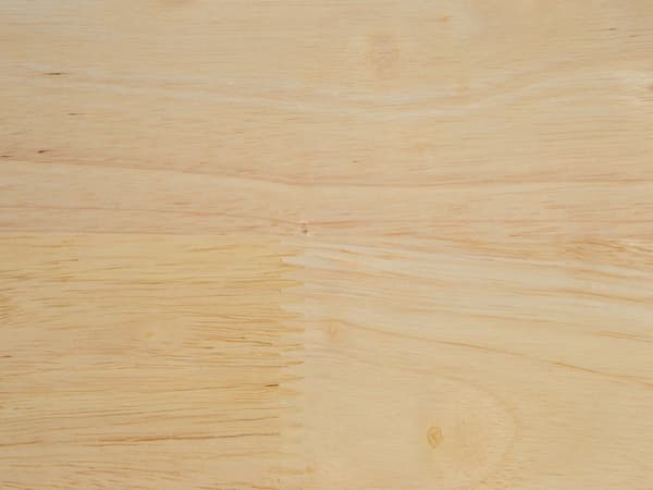 Kjøkkenvogn Hvit gummitre MDF 58 x 40 x 85 cm 3 hyller Bestikkskuff Flaskehylle Hjul