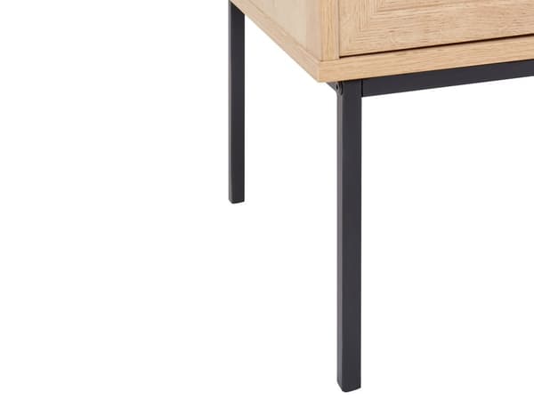 Rattan 6 skuffers commode lyst træ med rottingskuffer foran skænk foran sort ramme metalben boho-stil stue