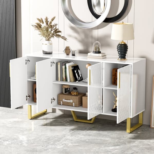 Sideboard i högblank vit finish – 140x40x80 cm med 4 dörrar, metallben och geometrisk design