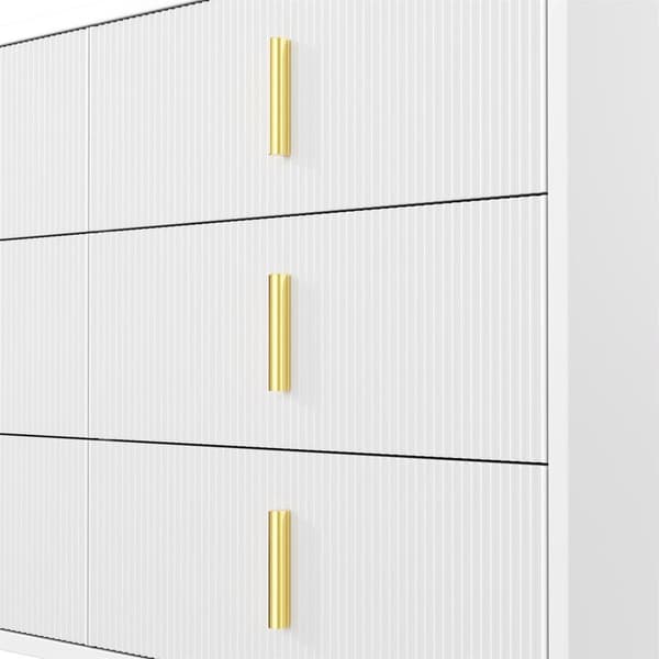 Elegant skænk i moderne design – Kommode med masser af opbevaringsplads og guldfarvede greb