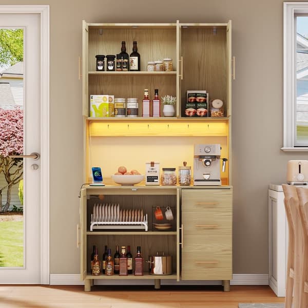 183 cm luonnonvärinen buffetkaappi, LED-koristevalaisimet, 2 USB, 2 pistoketta, säädettävät hyllyt, 3 laatikkoa, kultaiset metallikahvat