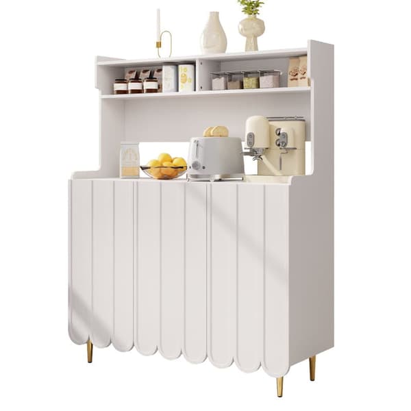 Valkoinen buffet-senkki, kirjahyllykeittiö, moderni minimalistinen tyyli, avoin säilytyshylly, luo siisti keittiö ja ruokailutila