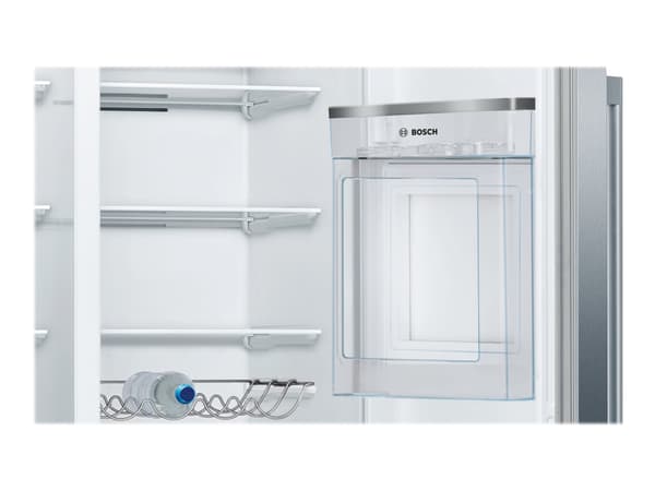 Bosch Serie | 6 KAG93AIEP - Kylskåp/frys - sida vid sida med vattenbehållare, isbehållare - bredd: 90.8 cm - djup: 70.7 cm - höjd: 178.7 cm - 560 lit