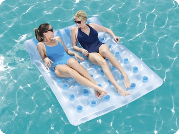 Stor strandmadrass för 2 personer 193 x 142 cm Bestway 43055