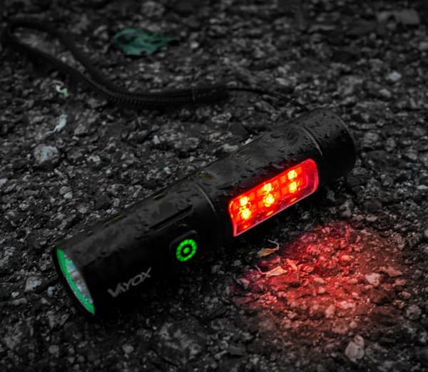 KLASSISK GENOPLADELIG LOMMELYGTE USB-C VA0184 VAYOX 250 LUMEN