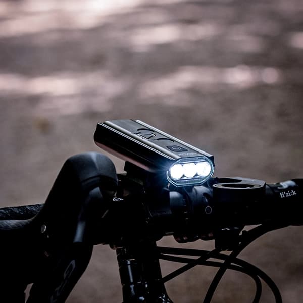 LED FORLYGTE TIL CYKEL USB-C VAYOX VA0112 VANDTÆT 980lm POWERBANK