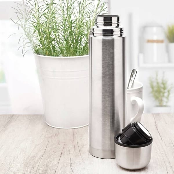Ruostumattomasta teräksestä valmistettu termospullo TADAR 0,35 l, tyhjiöeristys