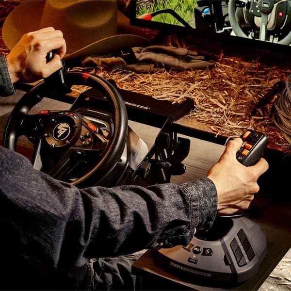 Thrustmaster SimTask styresæt, ratholder og styreknap til kørselssimuleringer med tunge køretøjer,