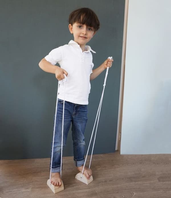 Egmont Toys - Stiltor med rep