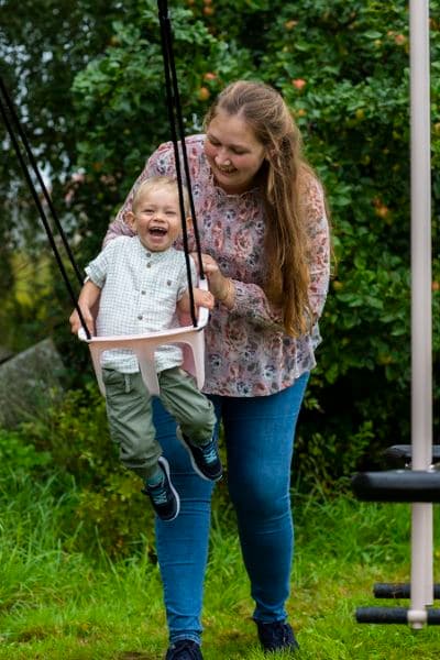 Hörby Bruk Babygunga Ljusrosa