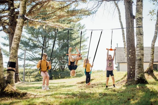 Adventure Sports Slackline kit med gungor, twister och monkey bar