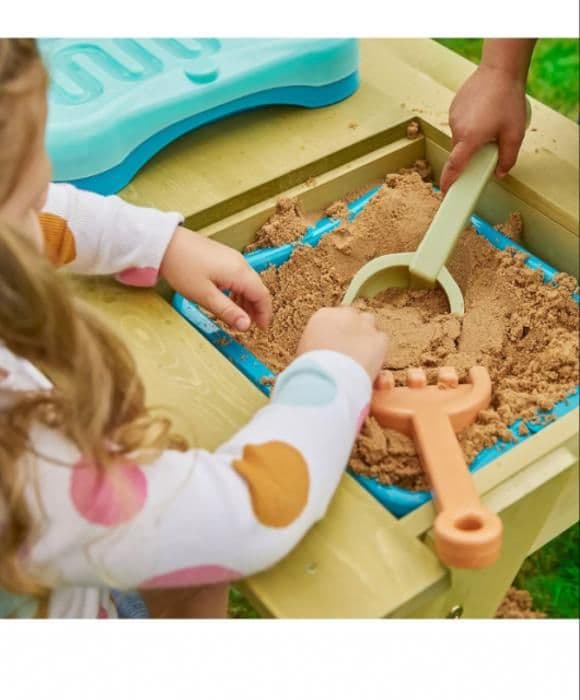 TP tidigt roligt picknickbord i trä med stänk och spray för barn ingår med FSC-tillbehör dim l94 x l89 x h50