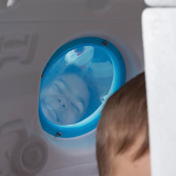 Step2 Space Capsule Swing 2-in-1 design, keinu tai kiinteä leikkimökki | Space Capsule tuplakeinu musta/valkoinen, sisä- tai ulkokeinu kahdelle