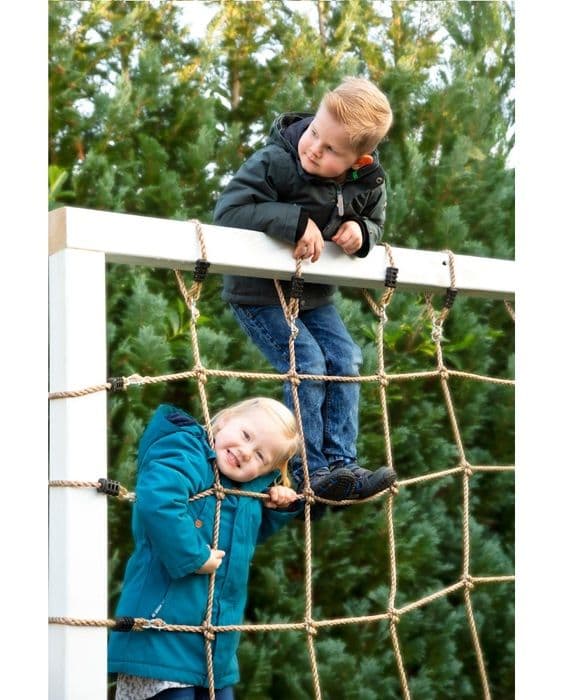 Klätternät för små fötter med krokar