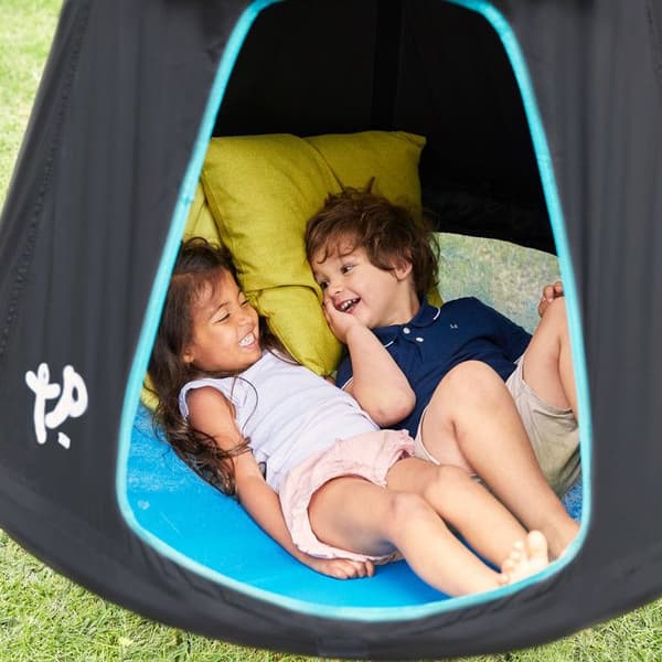 Tp Air Igloo Swing Svart - Tp Leksaker - Blandat - L.113 X L.113 X H.117 Cm - 3 år - Barn
