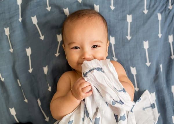 Muslin swaddle - Blue Arrows - Förpackning om 2 - 100x100 cm - 100% bomull