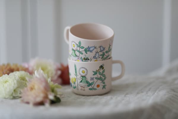 Elsa Beskow Blomsterfesten Kopp med håndtak Rätt Start