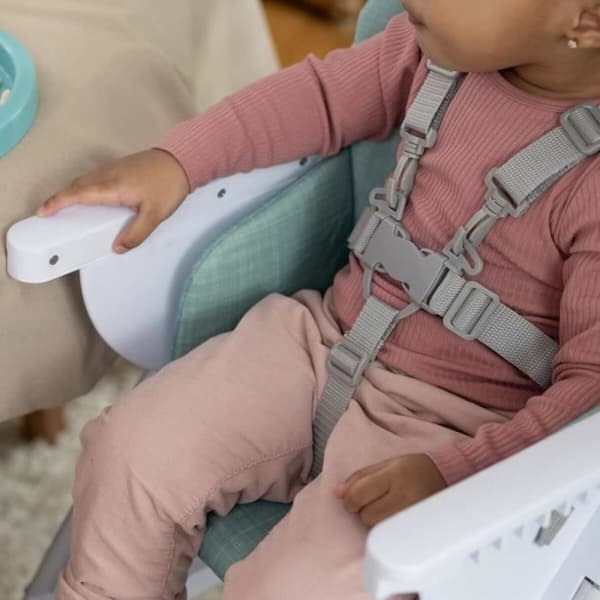 Child's Chair Ingenuity Grønn