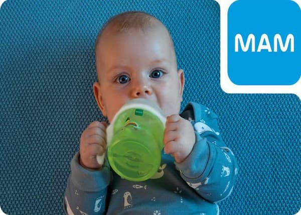 Mam - ZEDMM221F - Starter Cup med halkfria handtag och pip, 4 månader 150 ml, rosa