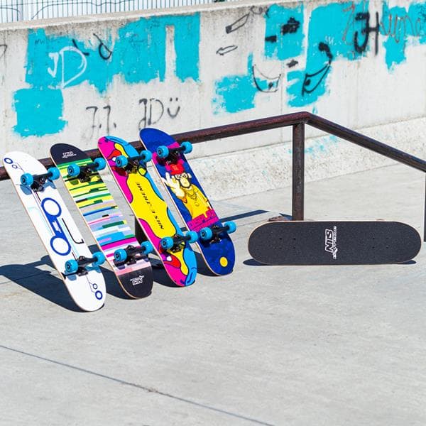 CR3108SA FEL SKATEBOARD NILS EXTREME