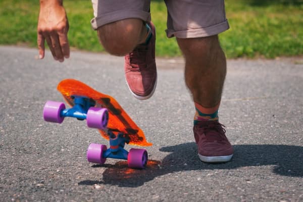 Choke JuicySusi Spicy Sabrina Elite Supercruiser Skateboard Röd