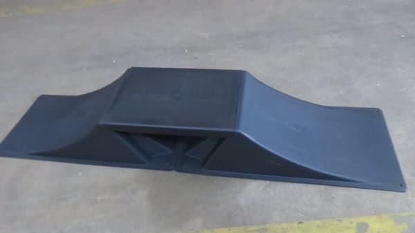 MCU-Sport Skate Mini Ramp 126 x 30,5 x 17 cm