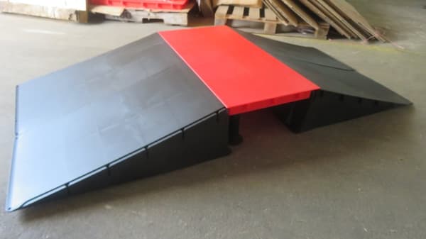 MCU-Sport Skate Ramp Set 212,7 x 94 x 26 cm