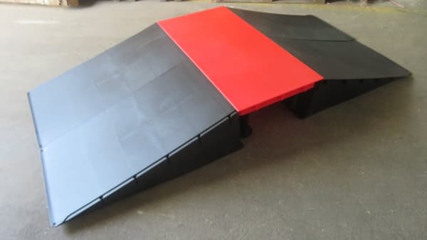 MCU-Sport Skate Ramp Set 212,7 x 94 x 26 cm