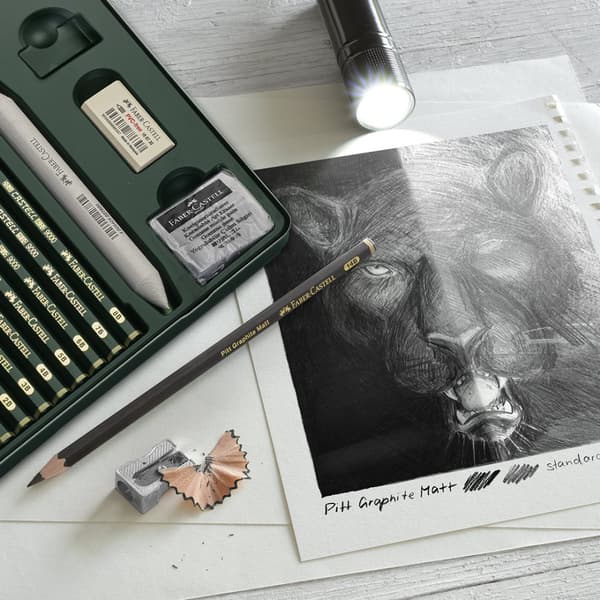 Sett med Pitt Graphite Matt + Castell 9000 med tilbehør 20 deler Faber Castell