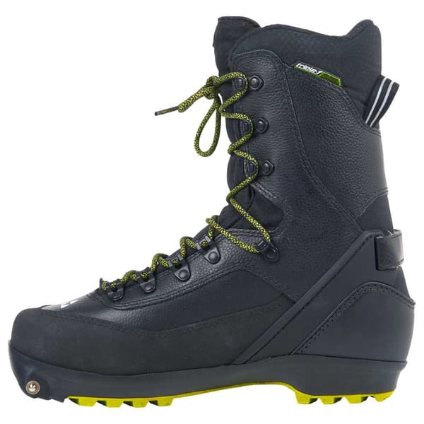 Fischer Pohjoismaiset Hiihtokengät Bcx Traverse Waterproof Musta EU 37
