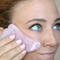 Miniatyrbillede 2 af 7: Naturlig Gua Sha Sten - Ægte mineralsten – Rose Quartz