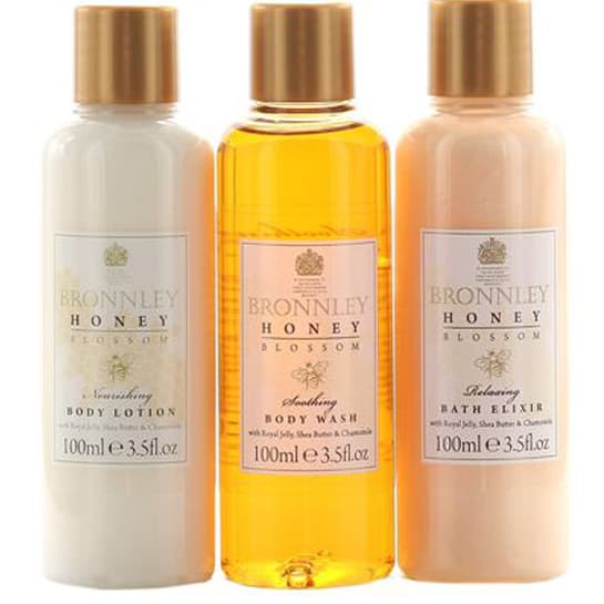 Bronnley Honey & Blossom Gift Set 3 x 100ml