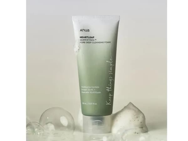 Anua Heartleaf Quercetinol Deep Pore puhdistusvaahto 25ml