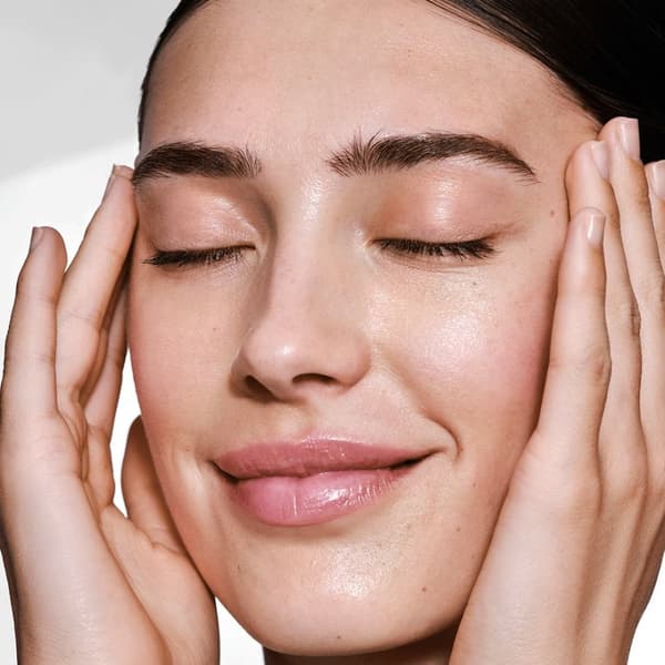 Oriflame Intensivt nærende ansigtskapsler Novage+ 30 stk.