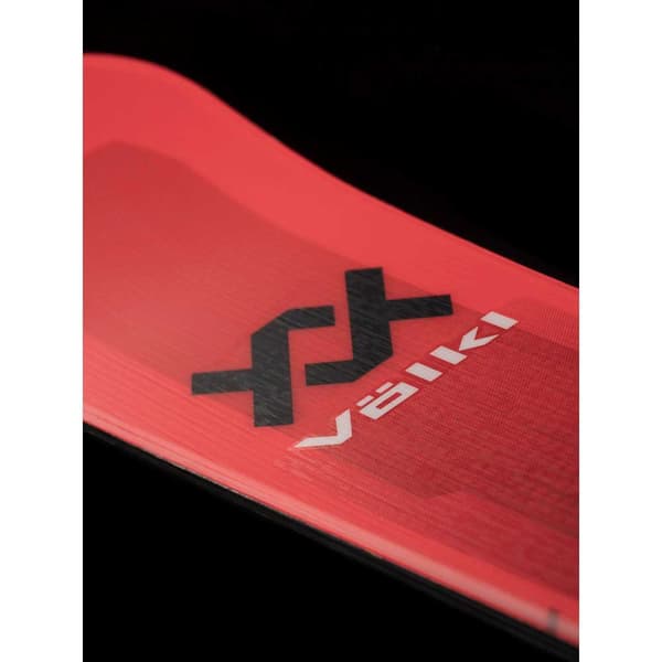 Volkl Mantra Junior Alppihiihtopakkaus 148